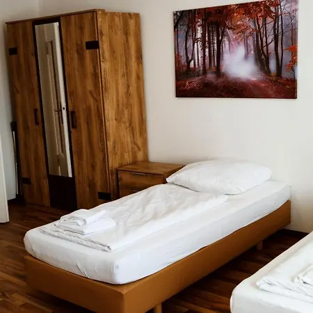 Apartment Othman Falkenstrasse 26 *