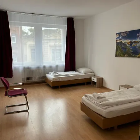 Othman Falkenstrasse 26